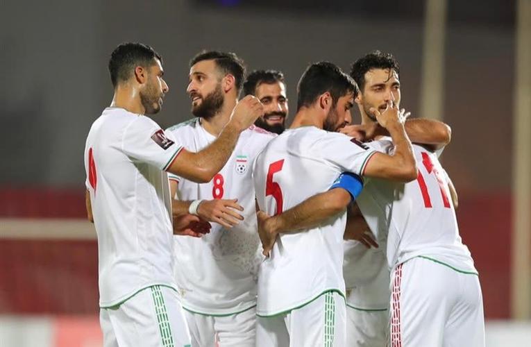 伊朗vs中国世预赛足球
