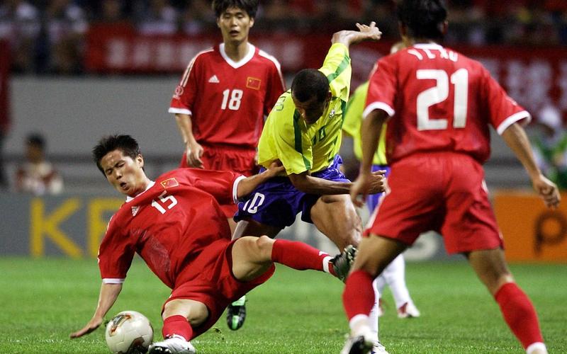2002中国vs巴西锦集