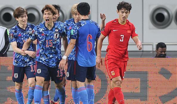 世界杯亚洲区国足vs日本的相关图片