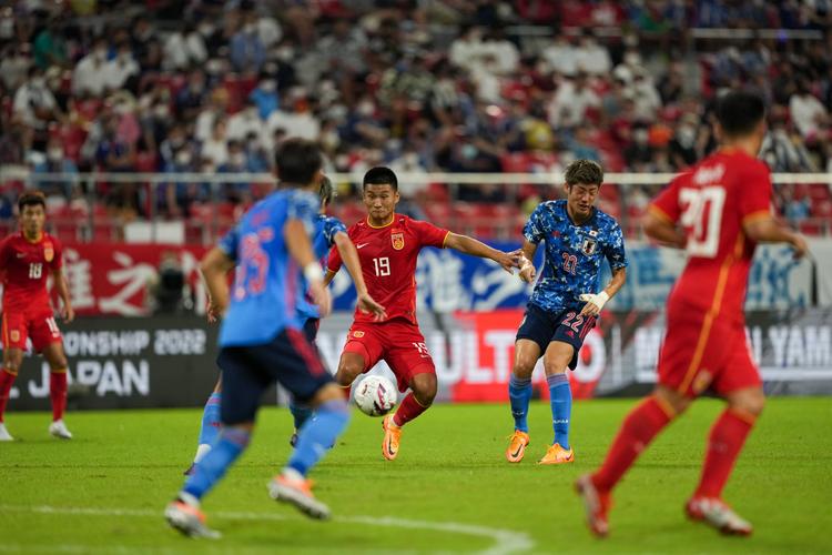 日本足球vs中国赢了没的相关图片