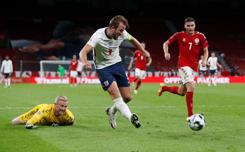 欧洲杯英格兰队vs丹麦队回放的相关图片