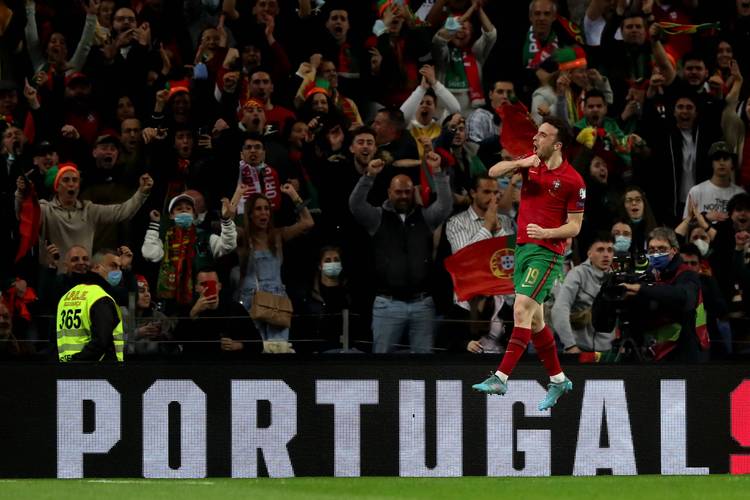 葡萄牙队vs土耳其直播的相关图片